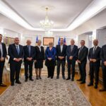 Široka-Pulja pozvala Albance da podrže zajedničku listu na izborima u Srbiji FOTO: Široka Pulja sa Albancima sa juga Srbije/Kosovsko predsedništvo
