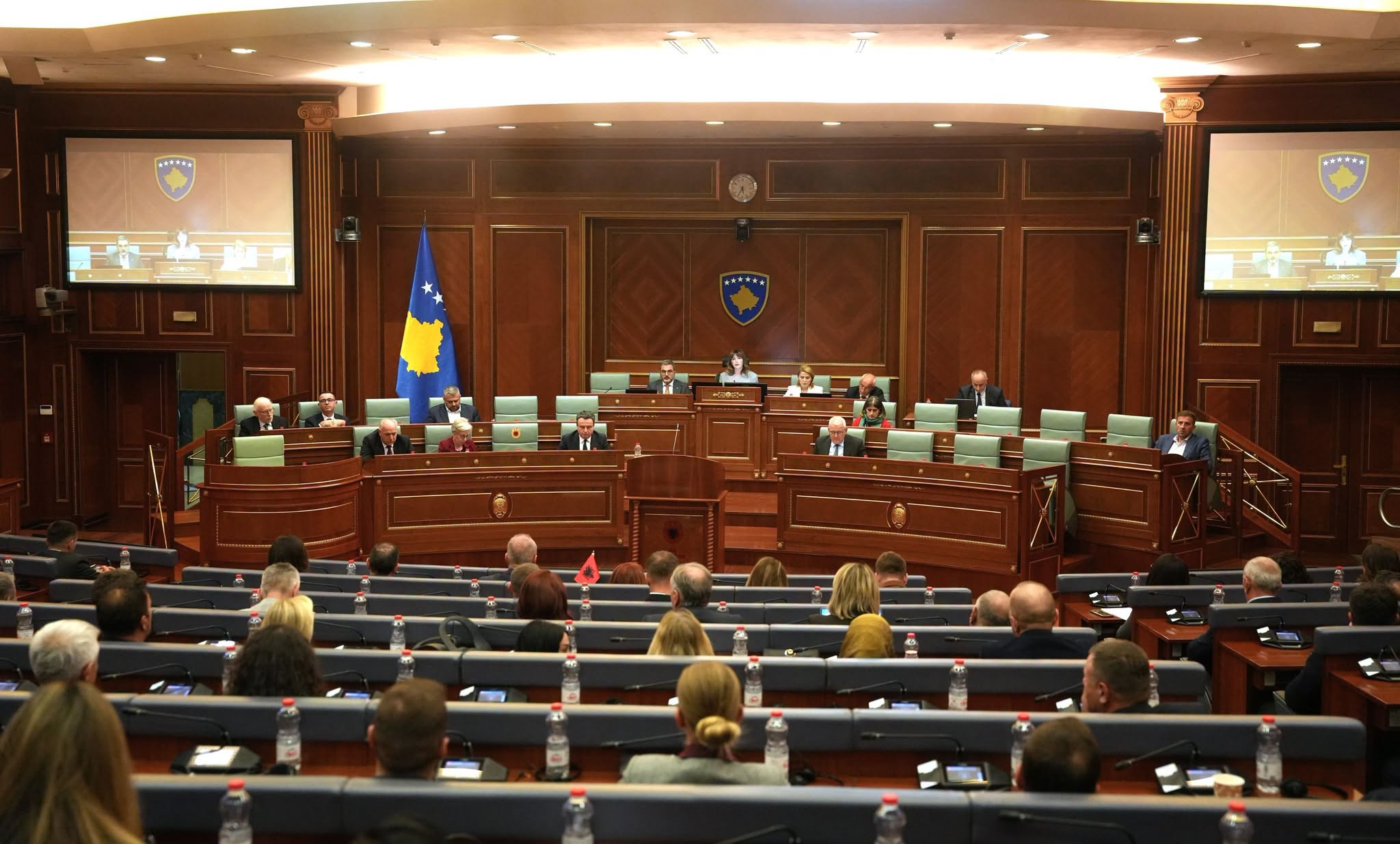Skupština Kosova izglasala istragu ubistva Arljinde Zekaj: Optužnica protiv bivšeg supruga stigla sudu tek nakon njene smrti