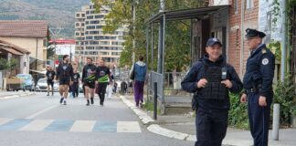 „MitroRun“ održan i kroz Severnu Mitrovicu uprkos protivljenju opštine: Građanin odveden u policiju zbog reči „provokacija“, pušten bez kazne FOTO: KoSSev/Mitrorun, policija, trka