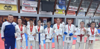 Mitrovački karatisti osvojili deset medalja na Kupu Srbije